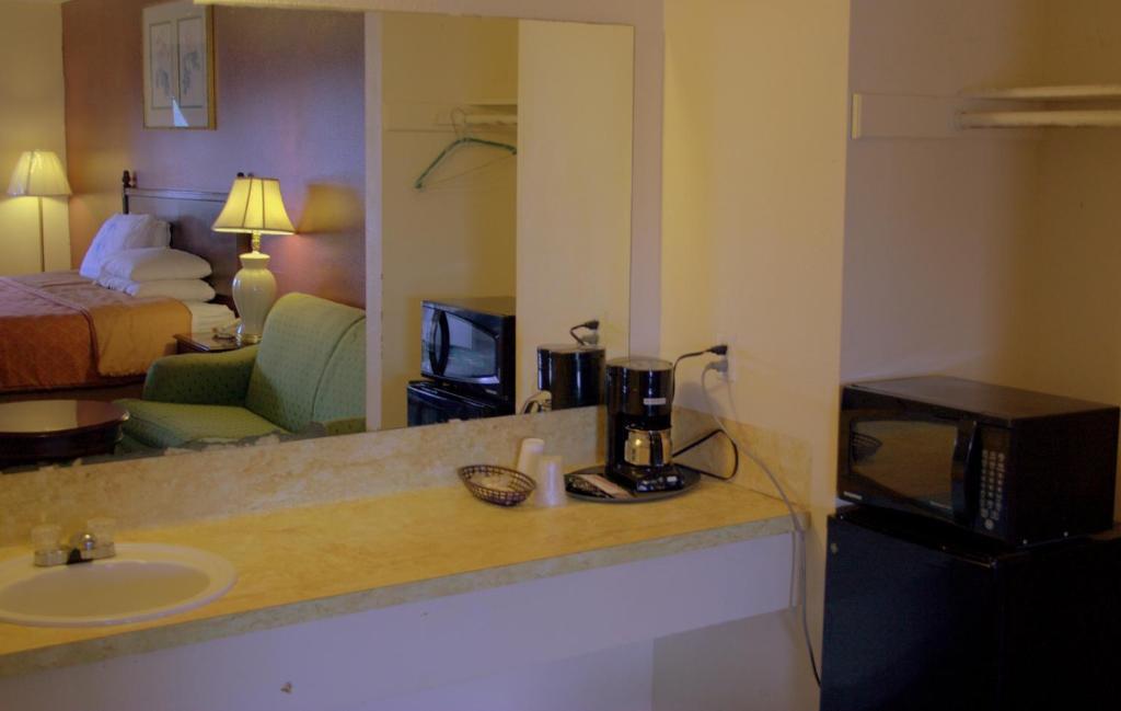 Somerville Inn And Suites Ruang foto
